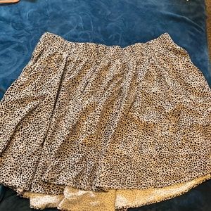 Torrid cheetah print skirt with pockets